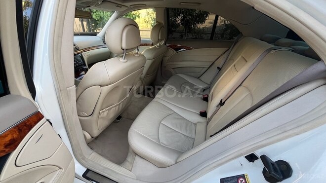 Mercedes E 320 2002, 335,000 km - 3.2 l - Bakı