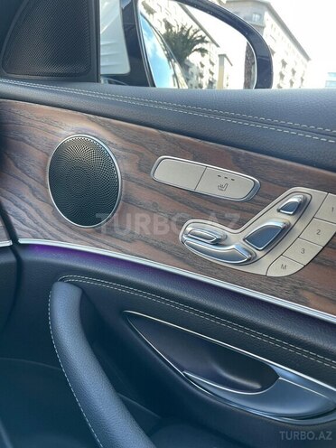 Mercedes E 220 d 2016, 199,000 km - 2.2 l - Bakı