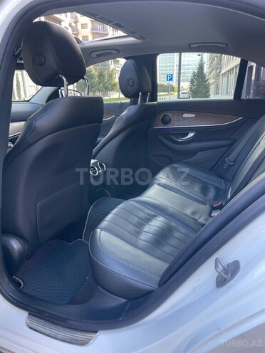 Mercedes E 220 d 2016, 199,000 km - 2.2 l - Bakı