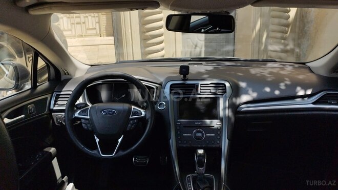 Ford Fusion (North America) 2015, 307,385 km - 2.0 l - Bakı