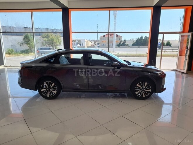 Changan Qiyuan A05 2024, 0 km - 1.5 l - Bakı