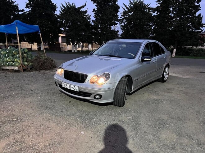 Mercedes C 180 2004, 345,679 km - 1.8 л - Lənkəran