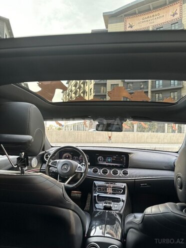 Mercedes E 220 d 2017, 297,000 km - 2.0 l - Bakı