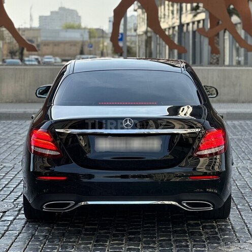 Mercedes E 220 d 2017, 297,000 km - 2.0 l - Bakı