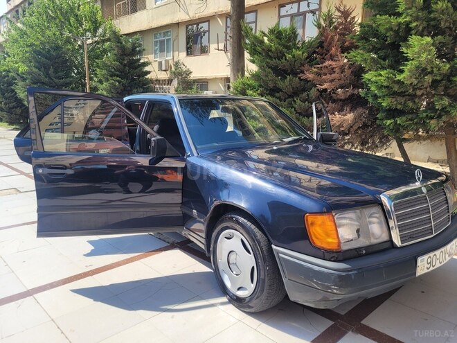 Mercedes E 260 1989, 690,000 km - 2.6 l - Bakı