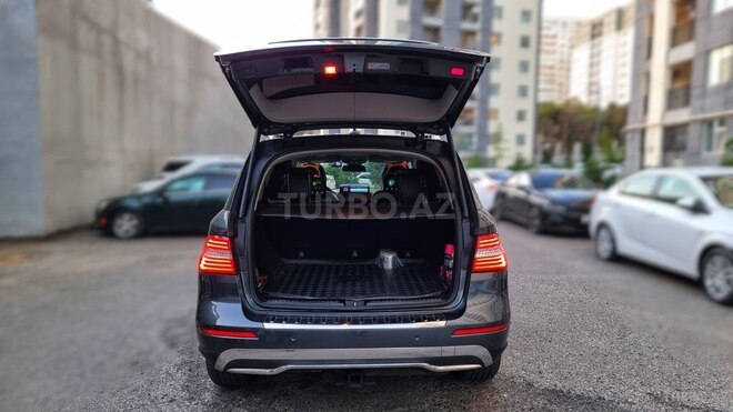Mercedes ML 350 4MATIC 2013, 277,400 km - 3.0 л - Bakı