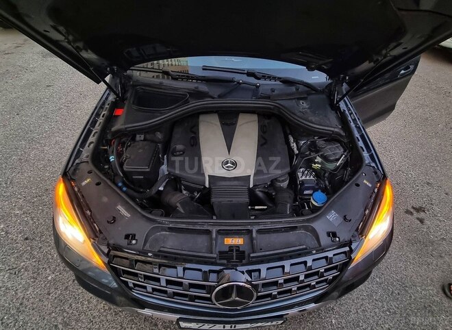 Mercedes ML 350 4MATIC 2013, 277,400 km - 3.0 л - Bakı