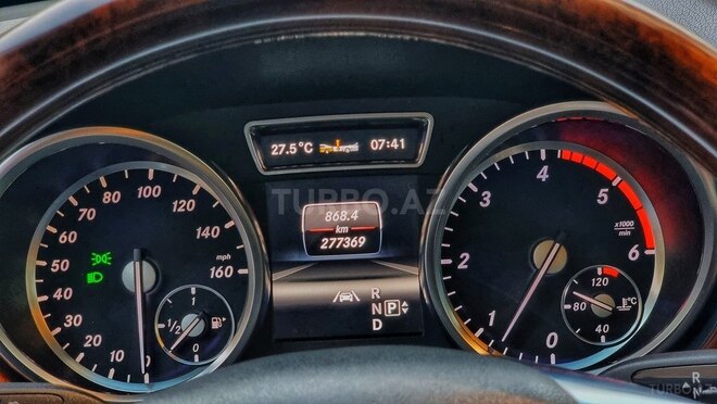 Mercedes ML 350 4MATIC 2013, 277,400 km - 3.0 л - Bakı