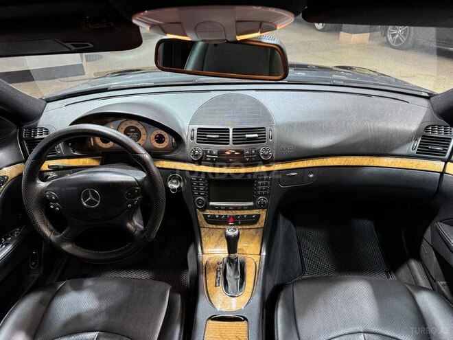 Mercedes E 350 2006, 299,999 km - 3.5 l - Sumqayıt