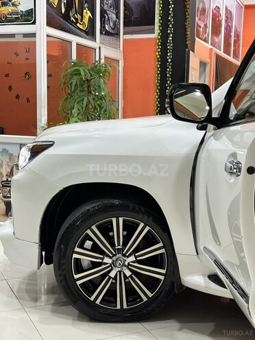 Lexus LX 570 2009, 258,000 km - 5.7 л - Xırdalan