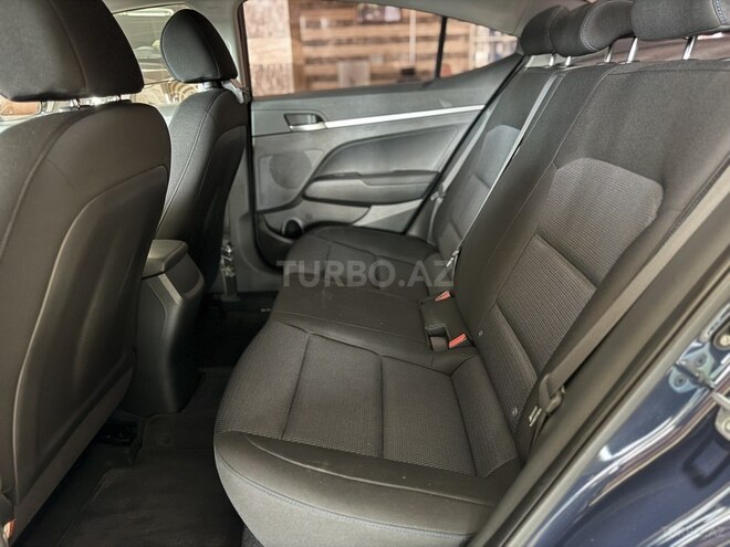 Hyundai Avante 2015, 96,000 km - 1.6 л - Bakı