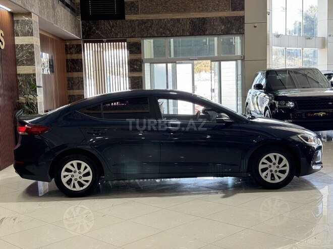 Hyundai Avante 2015, 96,000 km - 1.6 л - Bakı
