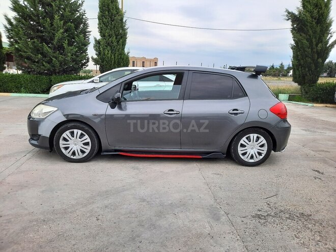 Toyota Auris 2008, 311,000 km - 1.4 l - Şəmkir