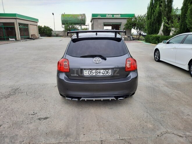 Toyota Auris 2008, 311,000 km - 1.4 l - Şəmkir