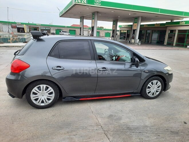Toyota Auris 2008, 311,000 km - 1.4 l - Şəmkir