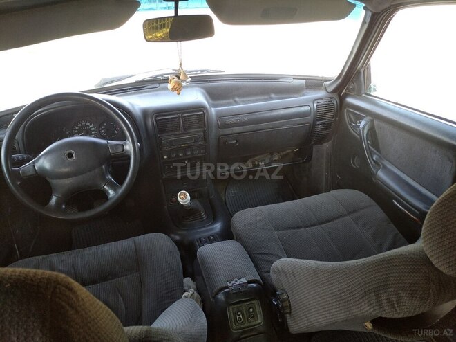GAZ 3110 2001, 333,500 km - 2.4 l - Hacıqabul