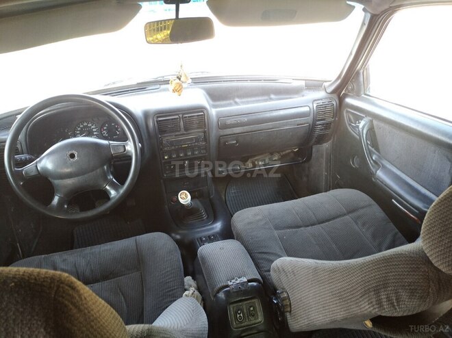 GAZ 3110 2001, 333,500 km - 2.4 l - Hacıqabul