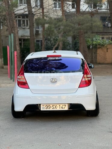 Hyundai i30 2010, 268,000 km - 1.6 л - Bakı