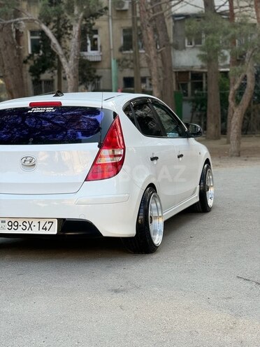 Hyundai i30 2010, 268,000 km - 1.6 л - Bakı