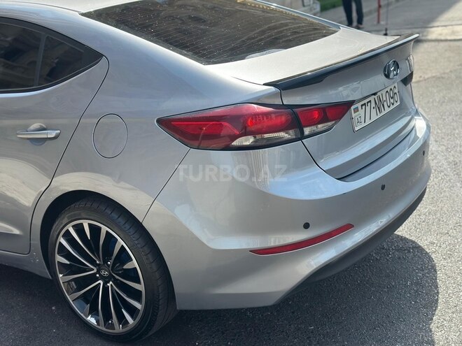 Hyundai Elantra 2016, 204,387 km - 2.0 l - Bakı