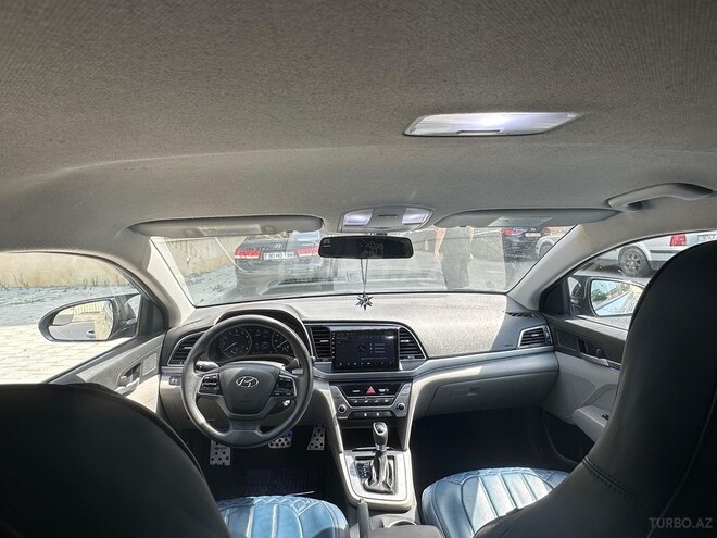 Hyundai Elantra 2016, 204,387 km - 2.0 l - Bakı