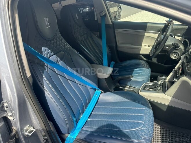 Hyundai Elantra 2016, 204,387 km - 2.0 l - Bakı