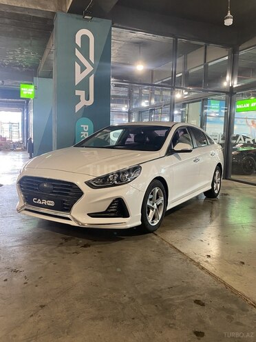 Hyundai Sonata-2