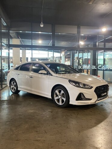 Hyundai Sonata-3