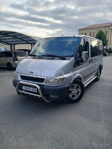 Ford Transit 2003, 346,000 km - 2.0 l - Quba