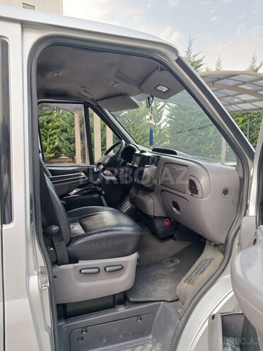 Ford Transit 2003, 346,000 km - 2.0 l - Quba