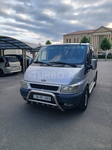 Ford Transit 2003, 346,000 km - 2.0 l - Quba