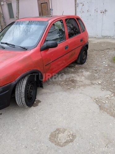 Opel Corsa 1994, 300,000 km - 1.4 l - Bakı