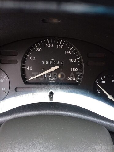 Opel Corsa 1994, 300,000 km - 1.4 l - Bakı