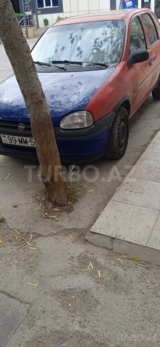 Opel Corsa 1994, 300,000 km - 1.4 l - Bakı