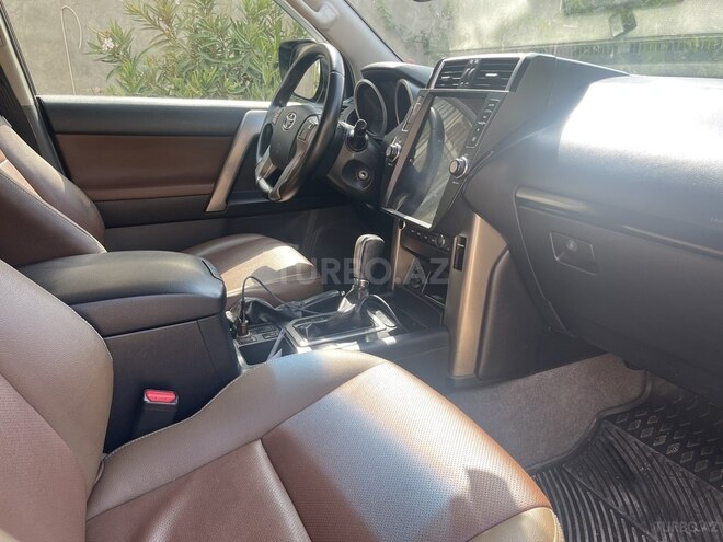 Toyota Land Cruiser Prado 2013, 185,000 km - 2.7 l - Bakı