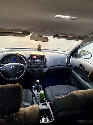 Hyundai i30 2009, 260,000 km - 1.4 л - Bakı