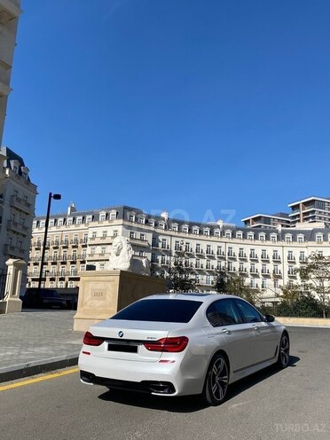 BMW 740-6