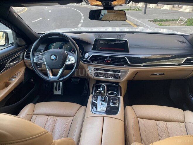 BMW 740-3