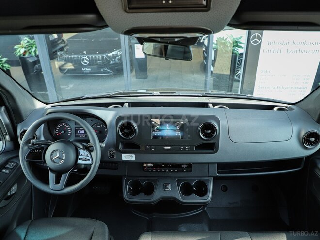 Mercedes  2023, 0 km - 2.0 л - Bakı