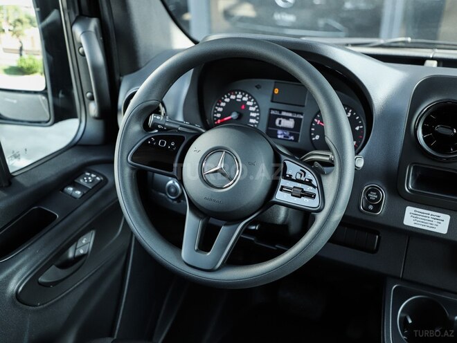 Mercedes  2023, 0 km - 2.0 л - Bakı