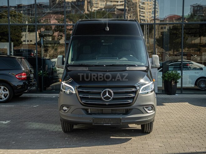 Mercedes  2023, 0 km - 2.0 л - Bakı