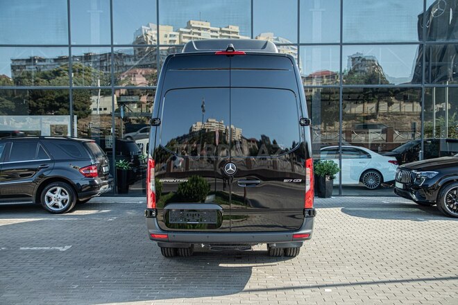 Mercedes  2023, 0 km - 2.0 л - Bakı