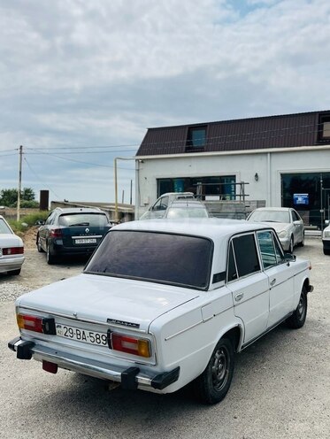 LADA (VAZ) 2106-4