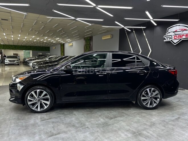 Kia Rio-4