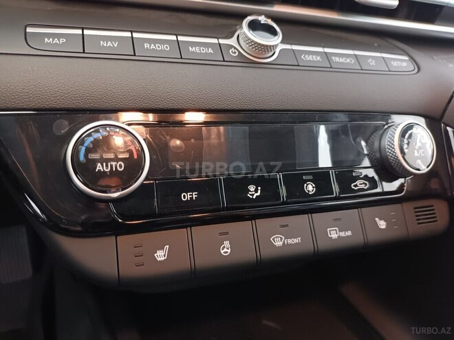 Hyundai Elantra-10
