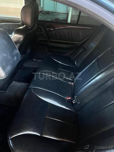 Mercedes E 240 1999, 372,160 km - 2.4 l - Şəmkir