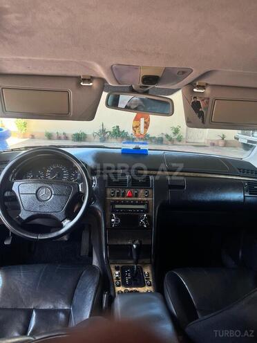 Mercedes E 240 1999, 372,160 km - 2.4 l - Şəmkir