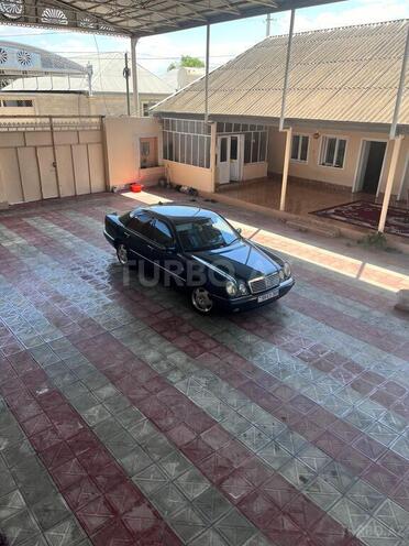 Mercedes E 240 1999, 372,160 km - 2.4 l - Şəmkir
