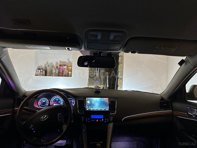 Hyundai Sonata 2009, 293,000 km - 2.0 l - Şamaxı