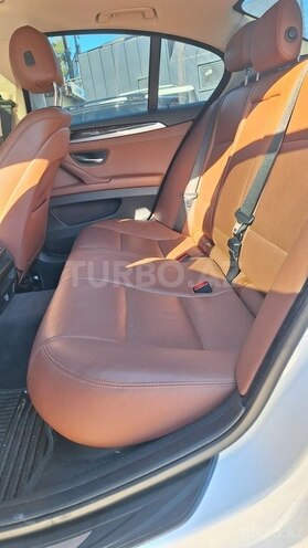 BMW 528 2014, 180,000 km - 2.0 l - Bakı